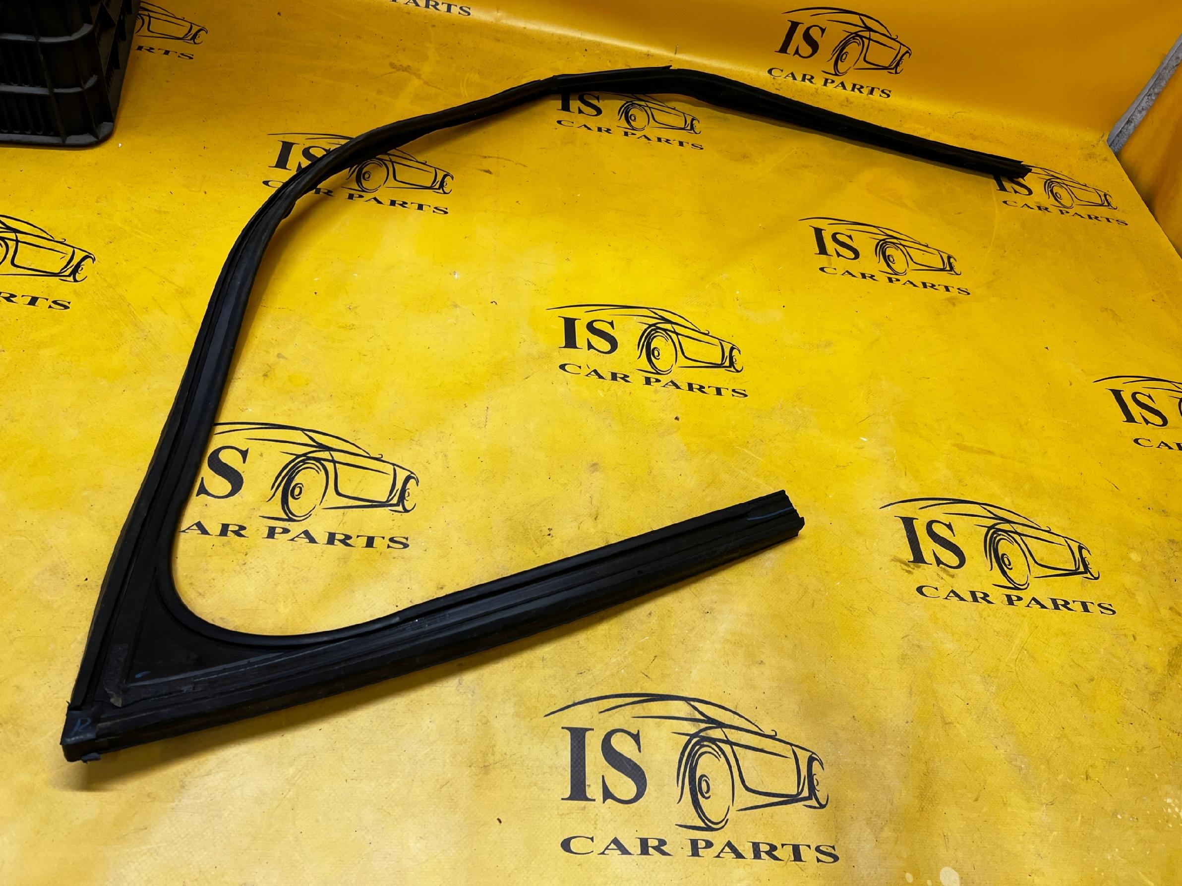 USZCZELKA SZYBY DRZWI PRZÓD LEWY CITROEN C4 PICASSO II