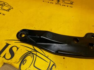 WSPORNIK MOCOWANIE PASA PRZÓD PRAWY VOLKSWAGEN GOLF VIII