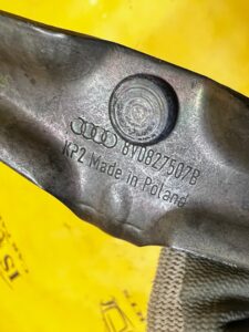 RYGIEL ZAMKA KLAPY BAGAŻNIKA AUDI VW SKODA SEAT