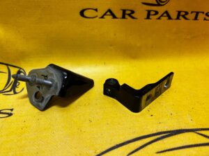 ZAWIASY DRZWI PRAWY TYŁ FORD KUGA MK3 CZARNE