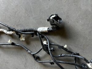 INSTALACJA WIĄZKA ZAWIESZENIA TYŁ FORD ESCAPE MK4