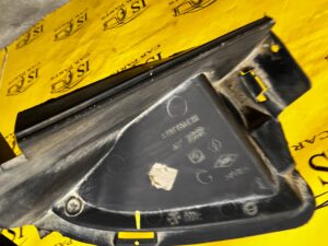 KOMPLET KIEROWNICA POWIETRZA ABSORBER BELKA PRZÓD DACIA DOKKER EU