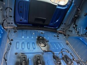 KOMPLET TYŁ KLAPA ZDERZAK ĆWIARTKA BŁOTNIKI WANNA PAS DACIA LODGY STEPWAY
