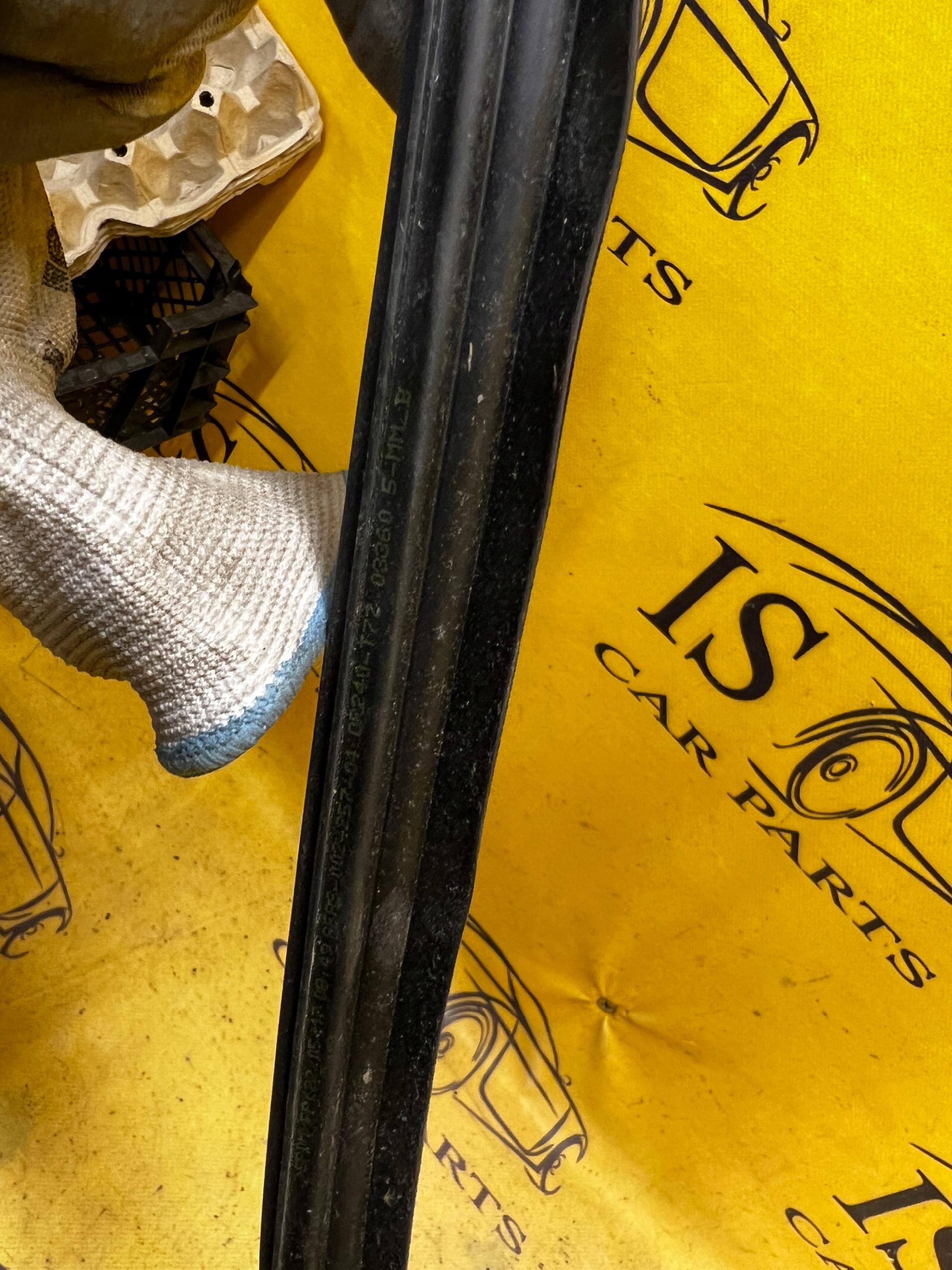 USZCZELKA KLAPY BAGAŻNIKA BMW G30 SEDAN