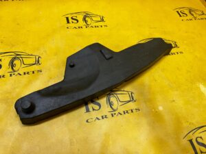 USZCZELKA PIANKA WYGŁUSZENIE BŁOTNIKA PRZÓD LEWA LEWE SKODA SUPERB III