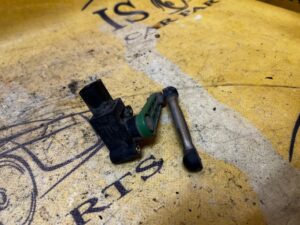 CZUJNIK POZIOMOWANIA ŚWIATEŁ PORSCHE CAYENNE II 7P5