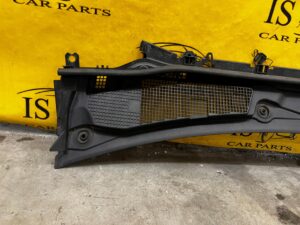 PODSZYBIE OSŁONA MERCEDES A KLASA W177 A1778300000