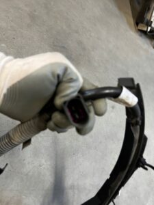 WIĄZKA KLEMA INSTALACJA PRZEWÓD ROZRUSZNIKA AUDI SQ7 Q7 4M0 4.0 TDI