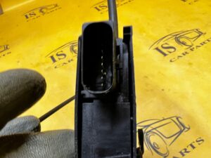 ZAMEK DRZWI PRZÓD PRAWY PEUGEOT 308 II T9 EU