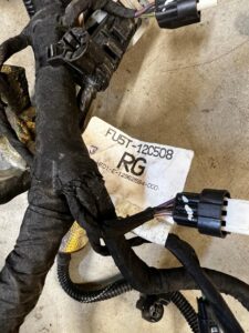 WIĄZKA INSTALACJA KOMORY SILNIKA FORD FUSION LIFT USA 2.0 ECOBOOST 2017R