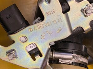 RURA DOLOT POWIETRZA MOCOWANIE INFINITI Q30 2.2 D