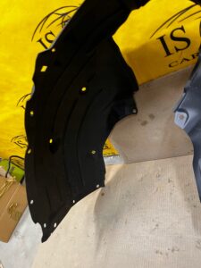 NADKOLE PRZEDNIE LEWY PRZÓD MAZDA MX30