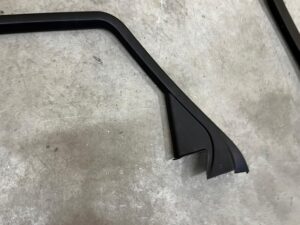 OSŁONA DRZWI RAMKA LISTWA TYŁ PRAWY AUDI A4 B8 KOMBI