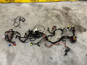 INSTALACJA WIĄZKA OKABLOWANIE DESKI KONSOLI AUDI Q5