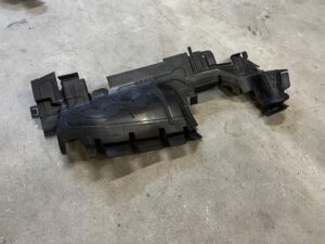 KIEROWNICA POWIETRZA LEWA AUDI SQ7 Q7 4M0