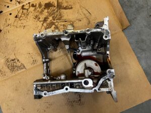 PODSTAWA BLOKU MISKA DACIA DUSTER II 1.0 TCE LPG H4D F480
