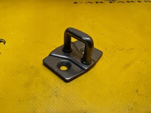 RYGIEL ZAMKA DRZWI TYŁ TYLNYCH LEWY PRAWY BMW 5 F10 F11