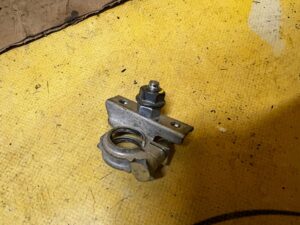 UCHWYT WSPORNIK MOCOWANIE DACIA SANDERO III 2021R