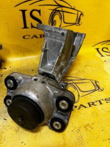 ŁAPA SILNIKA PODUSZKA JAGUAR LR 2.0D 204DTA AJ200D