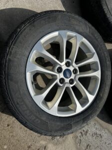 KOŁO FELGA OPONA CAŁOROCZNA FORD KUGA MK3 ESCAPE MK4 225/65 R17