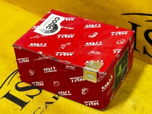 KOMPLET KLOCKI HAMULCOWE PRZÓD TRW FORD FOCUS II VOLVO V50 S40 II MAZDA 3