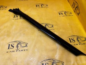 OSŁONA LISTWA SŁUPKA PRZÓD A PRAWY PRAWA LAND ROVER DISCOVERY 5 V L462