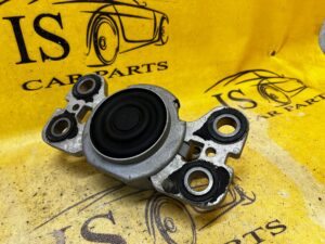 ŁAPA WSPORNIK PODUSZKA SILNIKA RANGE ROVER EVOQUE L538