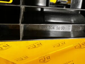 DOLNY KANAŁ KIEROWNICA POWIETRZA CHŁODNICY SILNIKA MERCEDES C-KLASA W206