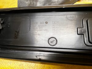 KOMPLET LISTWY LISTWA NAKŁADKA NAKŁADKI PROGU PRÓG LED BMW M5 F90 M-POWER
