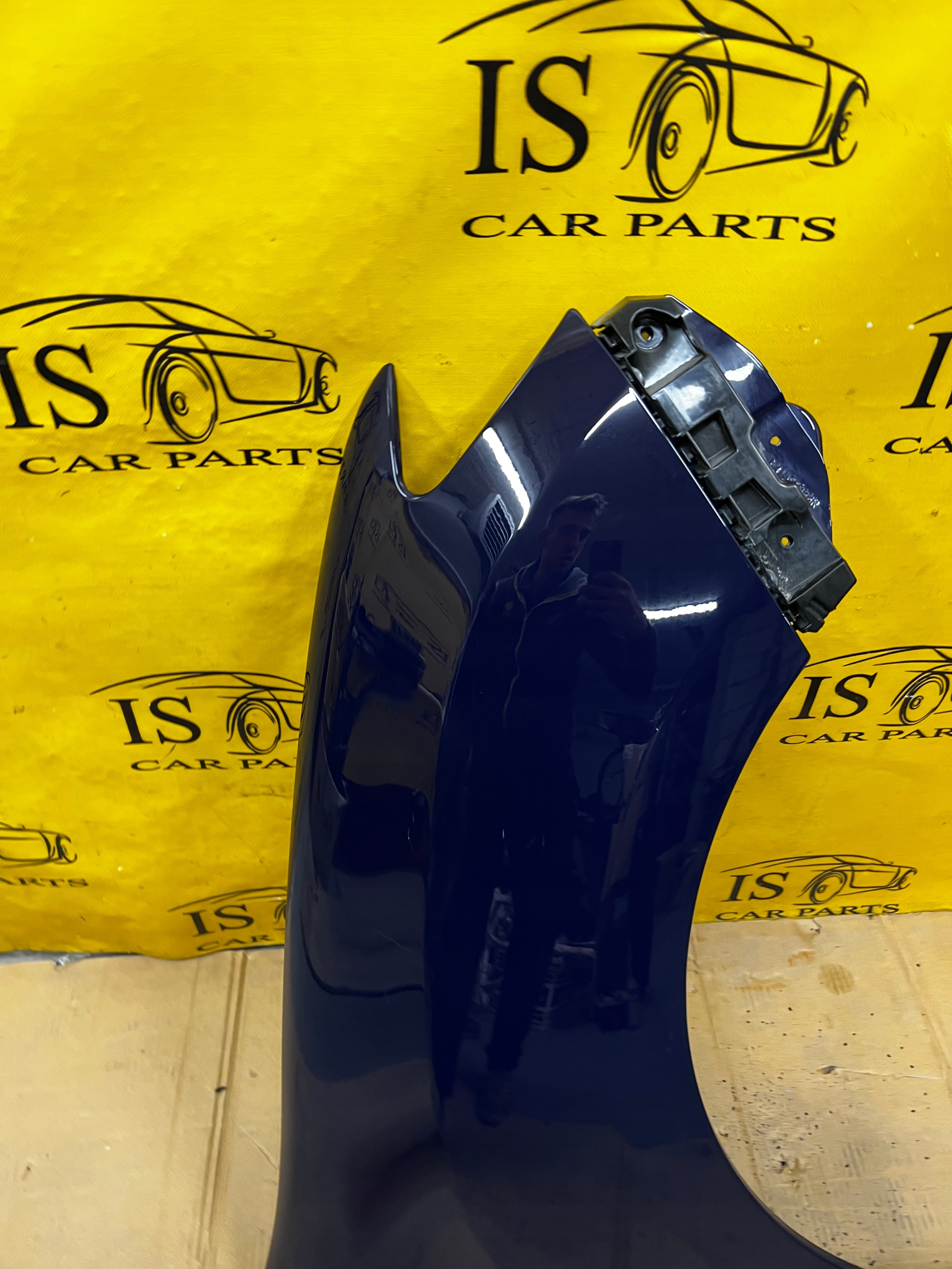 BŁOTNIK PRAWY PRZÓD KOLOR D42 DACIA SANDERO II 0.9 TCE