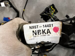 OKABLOWANIE WIĄZKA DESKI ROZDZIELCZEJ KONSOLI FORD ESCAPE MK4 1.5 EB