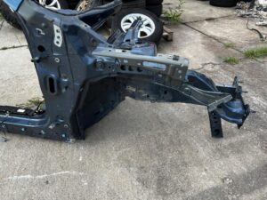 ĆWIARTKA PODŁUŻNICA SŁUPEK PRAWY PRZÓD FORD ESCAPE MK4 USA 2020