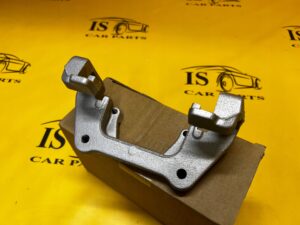JARZMO UCHWYT ZACISKU HAMULCOWEGO PRZÓD BMW 2 F22 3 F30 F34 4 F36 NOWY OEM