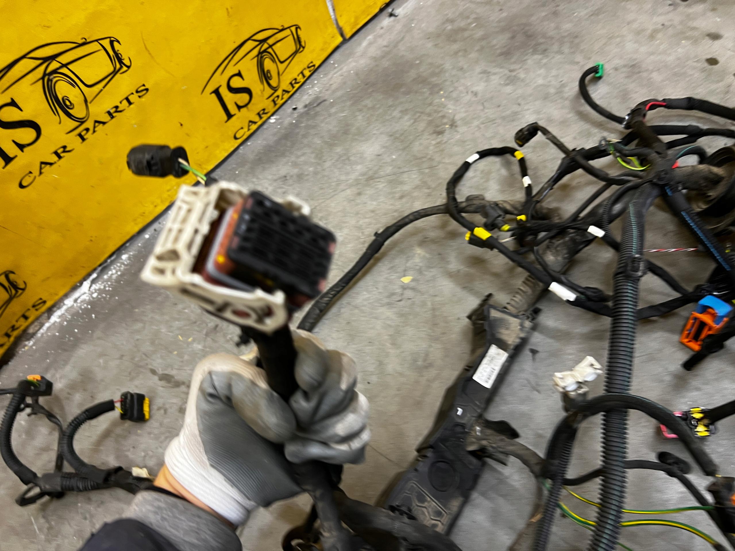 WIĄZKA INSTALACJA KOMORY SILNIKA PEUGEOT 308 II T9 1.6 E-HDI
