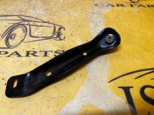 UCHWYT WSPORNIK MOCOWANIE BLASZKA BMW 5 G30