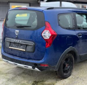 KOMPLET TYŁ KLAPA ZDERZAK ĆWIARTKA BŁOTNIKI WANNA PAS DACIA LODGY STEPWAY