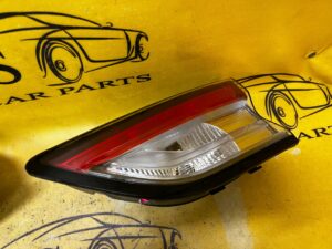 LAMPA TYLNA W KLAPĘ PRAWA FORD ESCAPE MK4