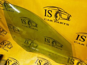 PRAWA SZYBA DRZWI PRZÓD BMW 5 F10 F11 2010R