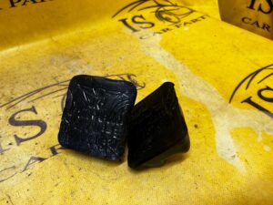 PRAWE LEWE WYPEŁNIENIE WYGŁUSZENIE PIANKA BŁOTNIKA GENESIS GV70