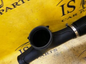 WLOT RURA PRZEWÓD POWIETRZA PORSCHE CAYENNE II 7P5 4.8 V8