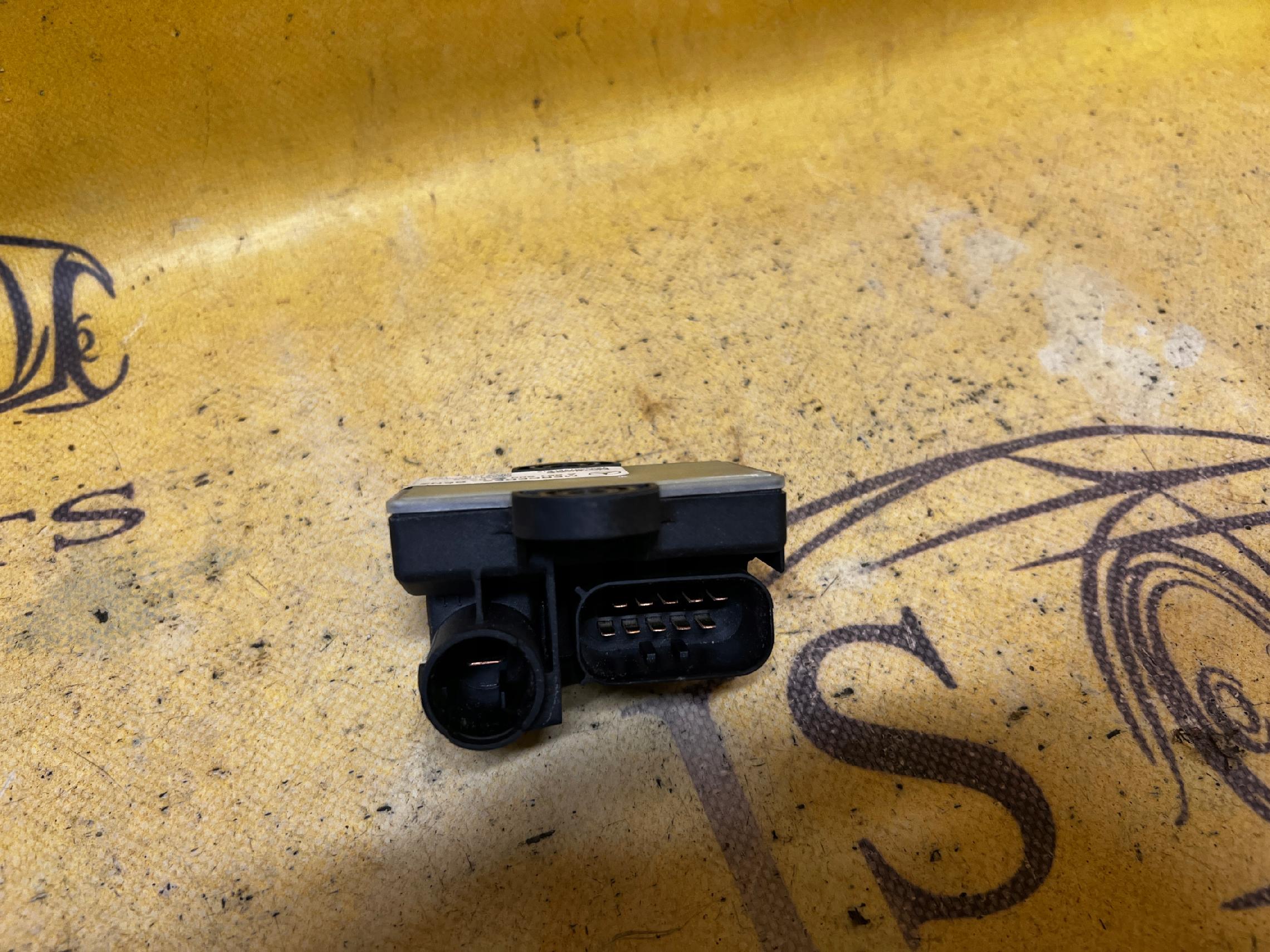 MODUŁ PRZEKAŹNIK ŚWIEC ŻAROWYCH MERCEDES W176