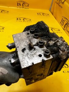 POMPA HAMULCOWA ABS RANGE ROVER VELAR L560