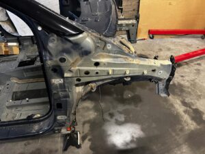 ĆWIARTKA PODŁUŻNICA SŁUPEK PRÓG PRAWY PRZÓD RENAULT CAPTUR I 1