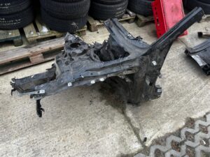 ĆWIARTKA PRÓG PODŁUŻNICA PRZÓD PRZEDNIA LEWA AUDI A8 D5 4N