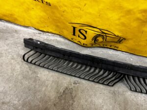 ŚLIZG WSPORNIK MOCOWANIE ZDERZAKA TYŁ VOLKSWAGEN GOLF VIII HB