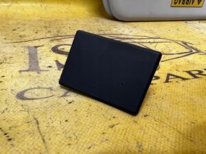 OSŁONA ZAŚLEPKA KAMERY ZDERZAKA TYLNEGO TYŁ DACIA SANDERO III