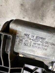 MECHANIZM PODNOŚNIK SZYBY DRZWI TYŁ LEWY BMW 5 F10 F11