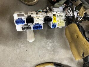 WIĄZKA INSTALACJA WNĘTRZA PODŁOGI LEXUS RX 450H III 3 AL10