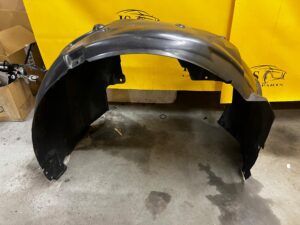 NADKOLE PRZÓD PRAWY PRAWE FORD MUSTANG VI