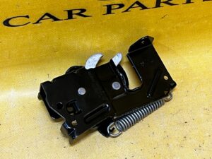 PRAWY ZAMEK RYGLA POKRYWY MASKI BMW F22 F30 F80